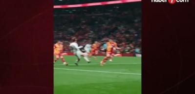 Futbolda 'dev' zirve! Verilmeyen penaltı krizi büyüyor