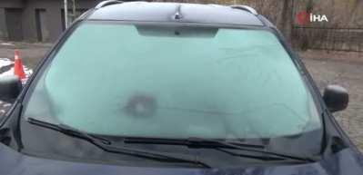 Kars’ta gece eksi 13: Araçlar battaniyeye, kuşlar esnafa emanet