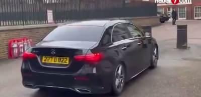 Londra'da skandal! Pakistan İçişleri Bakanı'na şoke eden muamele