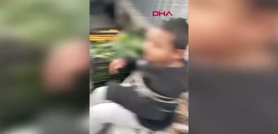 Pazarda eşofmanı çalınan esnaf çocuğu iple bağladı!