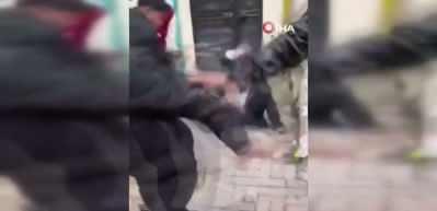 Sokak ortasında meydan dayağı