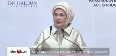 Süleymaniye'de gurur veren tablo! Emine Erdoğan: Anadolu'nun şefkati dünyaya şifa olacak
