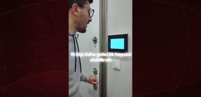  Türkiye bu öğretmeni konuşuyor! Fedakar öğretmenden yürekleri ısıtan hareket!