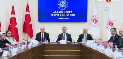 2026 asgari &uuml;cret i&ccedil;in kritik s&uuml;re&ccedil;: Zam oranı y&uuml;zde 25&rsquo;te mi kalacak?