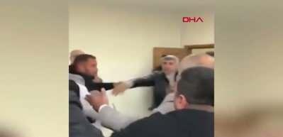 Ceylanpınar Belediyesi'nde m&uuml;d&uuml;r ve personel birbirine girdi!