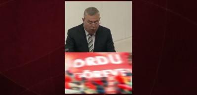 AK Parti Sinop milltevekili meclis k&uuml;rs&uuml;s&uuml;nden a&ccedil;tı ağzını yumdu g&ouml;z&uuml;n&uuml;