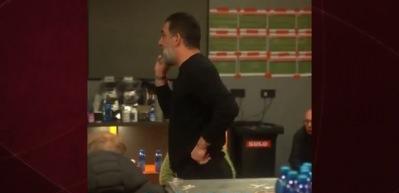  Arda Turan'ın ekibi Ukrayna'da farklı kazandı! Motivasyon konuşması sosyal medyada g&uuml;ndem oldu