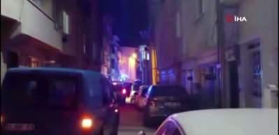 Baba ile kızın ş&uuml;pheli &ouml;l&uuml;m&uuml; araştırılıyor! Biri yatağında biri &ccedil;atı katında &ouml;l&uuml; bulundu!