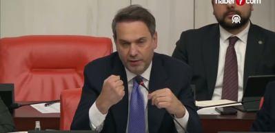 Bakan Alparslan Bayraktar'dan n&uuml;kleer enerji a&ccedil;ıklaması