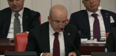 Bakan Şimşek'ten asgari &uuml;cret ve vergi borcu a&ccedil;ıklaması!