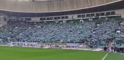 Bursaspor 2. Lig'de tarih yazıyor: G.Saray'ı geride bıraktılar