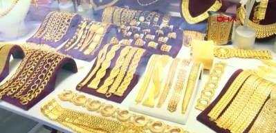 D&uuml;nyaca &uuml;nl&uuml; dev bankan altın ve g&uuml;m&uuml;ş i&ccedil;in 2026'yı işaret etti