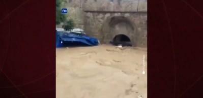 Fas'ta sel felaketi: &Ccedil;ok sayıda kişi can verdi