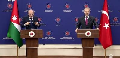 Hakan Fidan &Uuml;rd&uuml;nl&uuml; ve Suudi mevkidaşları ile telefonda g&ouml;r&uuml;şt&uuml;