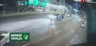 İzmir'de aşırı hız nedeniyle bir kişinin &ouml;l&uuml;m&uuml;ne neden olan s&uuml;r&uuml;c&uuml; yakalandı