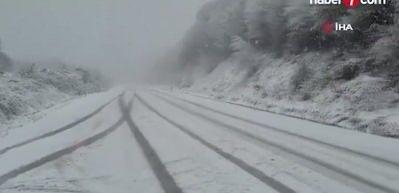 Meteoroloji uyardı: Batı Karadeniz&rsquo;de kuvvetli kar, Akdeniz&rsquo;de sert r&uuml;zgar