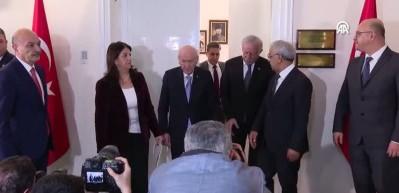 MHP lideri Devlet Bah&ccedil;eli DEM Parti'nin miting &ccedil;ağrısı i&ccedil;in "B&uuml;y&uuml;t&uuml;lecek husus değil" dedi