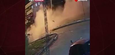 Şanlıurfa'da iki otomobil kafa kafaya &ccedil;arpıştı: 1 &ouml;l&uuml;, 1 yaralı