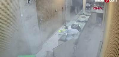 Suriye'de affedilmeyen kalleşlik anları.... 2'si de idam edildi