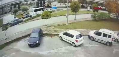 Antalya'da ambulansa yol verme kazasında kavga &ccedil;ıktı