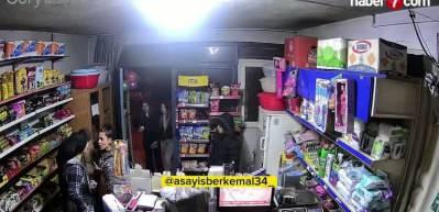 Ankara&rsquo;da markette gelin&ndash;kaynana kavgası: Sa&ccedil; sa&ccedil;a baş başa girdiler