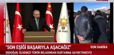 Cumhurbaşkanı Erdoğan mezar başında i&ccedil;ki i&ccedil;en &Ouml;zg&uuml;r &Ouml;zel'e tepki g&ouml;sterdi