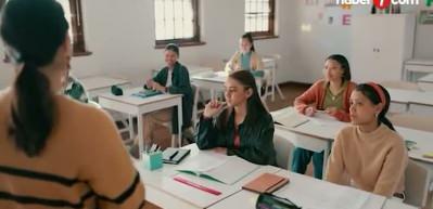 Fenomen &ouml;ğretmenlere yakın takip: MEB sınıf videolarına ceza hazırlığında