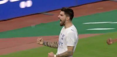 Galatasaray, orta saha i&ccedil;in Ruben Neves hamlesi