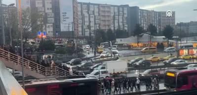 İstanbul'da haftanın ikinci iş g&uuml;n&uuml;nde trafikte yoğunluk yaşanıyor