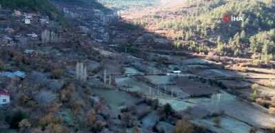 Karaman'a bağlı Daran k&ouml;y&uuml;nde g&uuml;neş 12:30'da doğuyor, 15:30'da batıyor!