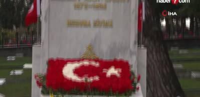 Mehmet Akif Ersoy vefatının 89. yılında kabri başında dualarla anıldı