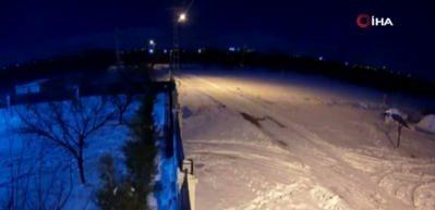 Malatya'da meteor paniği! D&uuml;şme anı saniye saniye kamerada