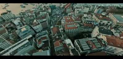 Galata K&ouml;pr&uuml;s&uuml;'ndeki tarihi kalabalık havadan b&ouml;yle g&ouml;r&uuml;nt&uuml;lendi