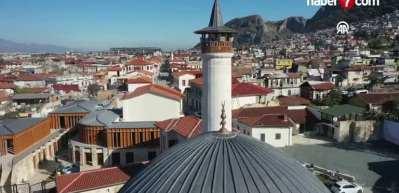 Habib-i Neccar Camisi'nde 3 yıl aradan sonra ilk cuma namazı kılındı