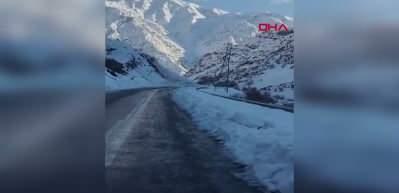 Hakkari'de &ccedil;ığ d&uuml;şt&uuml;