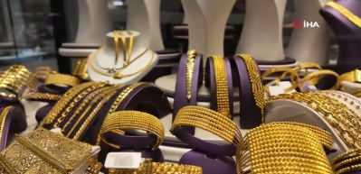 Altın fiyatları haftanın son işlem g&uuml;n&uuml;ne d&uuml;ş&uuml;şle başladı