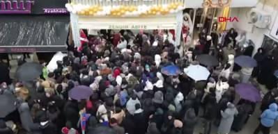 Ambulans i&ccedil;in trafiği durdurdu! K&uuml;&ccedil;&uuml;k Ahmet ve babası konuştu