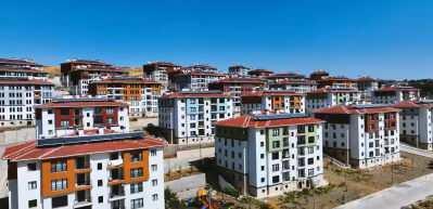 Bakan Kurum paylaştı: "Fatma teyzemizin yeni yuvasında mutluluğu daim olsun"