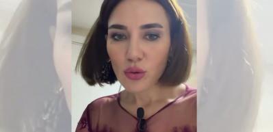 Buse Varol program &ccedil;ekilirken tuvalette kilitli kaldı! O anları kaydetti