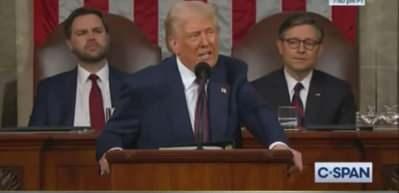 Donald Trump'ın Gr&ouml;nland sevdası bitmiyor "Ya verirsiniz ya da zorla alırız!"