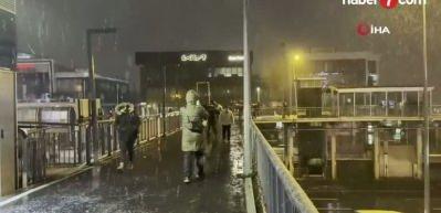 İstanbul i&ccedil;in peş peşe kar uyarısı!