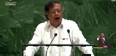 Kolombiya Devlet Başkanı Petro: Kolombiya'yı savunmak i&ccedil;in elime silah almaya hazırım