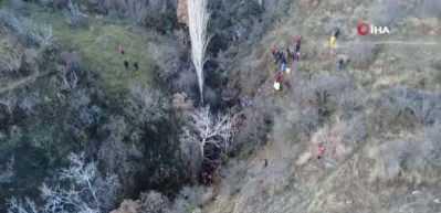 Manisa'da 8 g&uuml;nd&uuml;r kayıp olarak aranan Şerife &Ccedil;ınar &ouml;l&uuml; bulundu