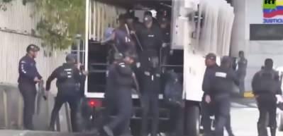 Trump Venezuela'ya y&ouml;nelik ikinci saldırı planını iptal ettiğini duyurdu