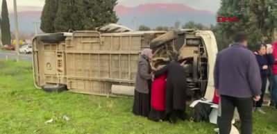 Aydın'da iş&ccedil;i servisi devrildi: &Ccedil;ok sayıda yaralı var!