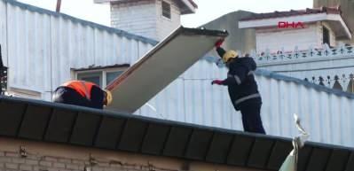 Baylan Pastanesi'nin ka&ccedil;ak b&ouml;l&uuml;mleri yıkıldı