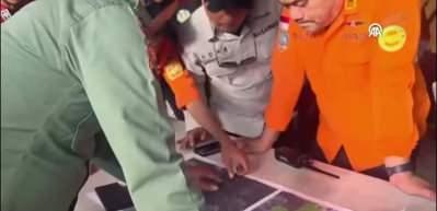 Endonezya&rsquo;da 10 kişiyi taşıyan u&ccedil;ak kayboldu, arama &ccedil;alışmaları başlatıldı