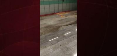 İstanbul'da yağış metroyu da vurdu! Korkutan g&ouml;r&uuml;nt&uuml;lerin adresi Gayrettepe metro durağını 
