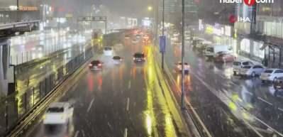 İstanbul'a g&ouml;r&uuml;lmeyen kış geliyor!