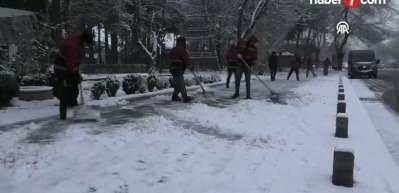 Kar yurdu terk ediyor, sıcaklıklar kademeli olarak y&uuml;kseliyor